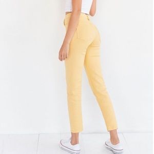 Urban Outfitters BDG yellow girlfriend crop jeans